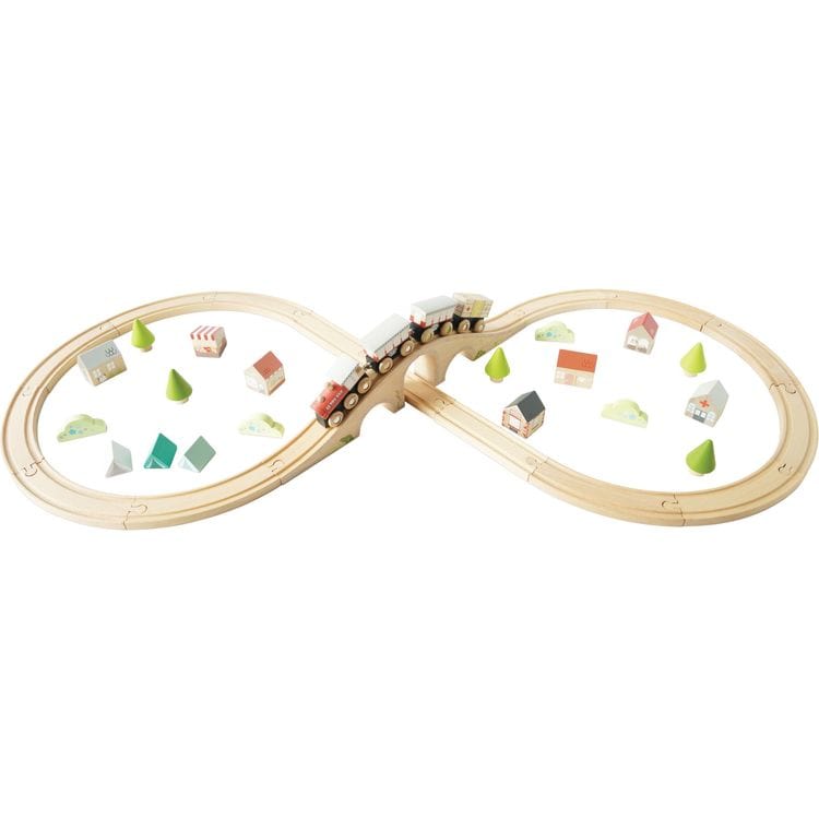 Figure 8 Wooden Train Set – 40 Pieces